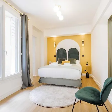 Apartman 3 Min From Haussmann, Sleeps 6 , 2bdr Párizs