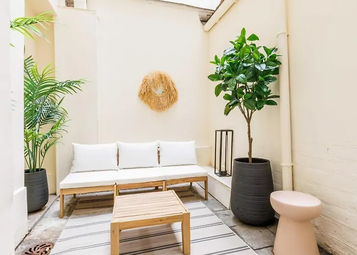 3 Min From Haussmann, Sleeps 6 , 2bdr * 파리